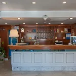 伊甸园酒店 4* 钦克亚勒