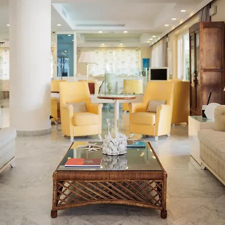 Eden Hotel 4*