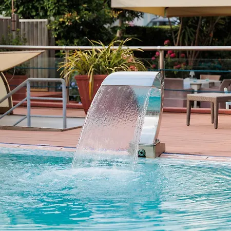Hotel Eden 4*