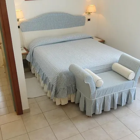 Hotel Eden 4*