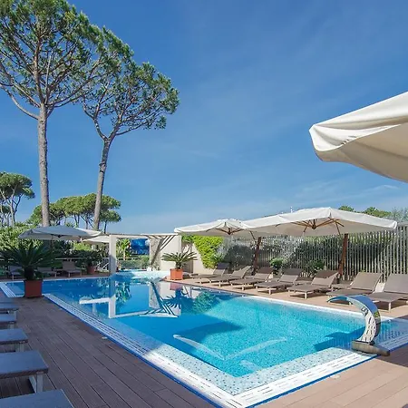 Hotel Eden 4*
