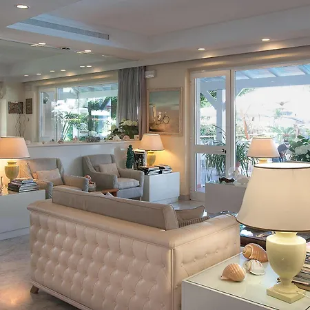 Eden Hotel 4*